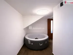 Prodej rodinného domu, Ústí nad Labem, Na Výhledech, 304 m2