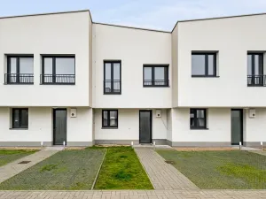 Prodej bytu 4+kk, Odolena Voda, Školní, 100 m2