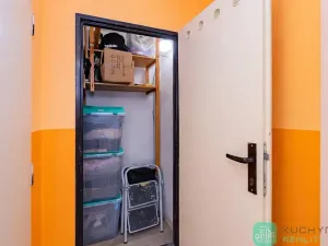 Prodej bytu 2+1, Osek, Hrdlovská, 52 m2