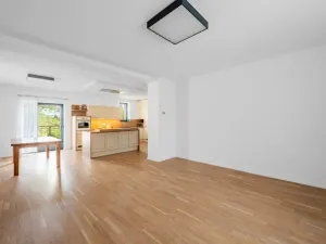 Pronájem kanceláře, Praha - Hostivař, Herbenova, 338 m2