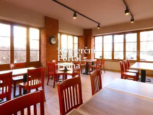 Pronájem restaurace, Praha - Smíchov, Na Václavce, 250 m2