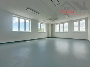 Pronájem kanceláře, Jaroměř, Jezbinská, 80 m2
