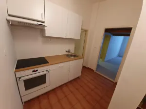 Prodej bytu 2+kk, Praha - Holešovice, Veverkova, 55 m2