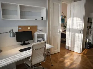 Pronájem kanceláře, Praha - Nové Město, Bolzanova, 22 m2