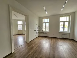 Pronájem kanceláře, Hodonín, Velkomoravská, 62 m2