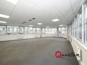 Pronájem kanceláře, Praha - Vinohrady, Šafaříkova, 123 m2