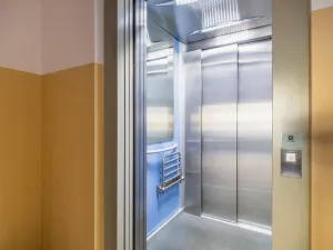 Prodej bytu 3+1, Praha - Hlubočepy, Geologická, 72 m2