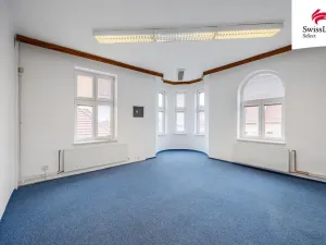 Pronájem kanceláře, Brno, Žampachova, 192 m2