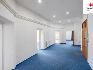 Pronájem kanceláře, Brno, Žampachova, 192 m2