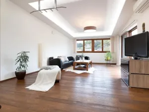 Prodej rodinného domu, Praha - Kyje, Hodějovská, 220 m2