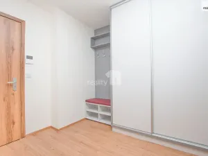 Pronájem bytu 2+kk, Liberec - Liberec X-Františkov, Švermova, 66 m2