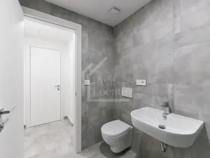 Prodej bytu 2+kk, Praha - Vysočany, V Předním Hloubětíně, 62 m2