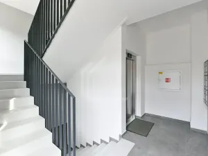 Prodej bytu 2+kk, Praha - Vysočany, V Předním Hloubětíně, 54 m2