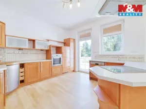 Prodej rodinného domu, Mariánské Lázně - Úšovice, U Zastávky, 232 m2