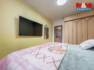 Prodej bytu 3+1, Příbram - Příbram V-Zdaboř, Družstevní, 71 m2