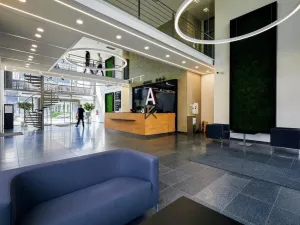 Pronájem kanceláře, Praha - Jinonice, Radlická, 2540 m2