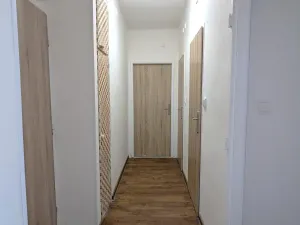 Pronájem bytu 2+1, Klášterec nad Ohří - Miřetice u Klášterce nad Ohří, Pod Stadionem, 54 m2