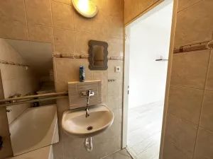 Pronájem bytu 2+1, Hřebeč, V háji, 50 m2