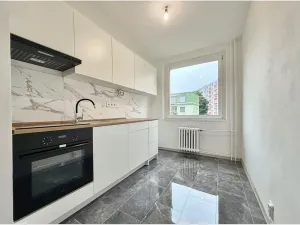 Pronájem bytu 4+1, Ústí nad Labem - Krásné Březno, V Oblouku, 81 m2