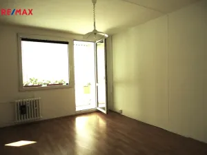 Pronájem bytu 3+1, Praha - Podolí, Kaplická, 56 m2