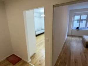 Pronájem bytu 2+kk, Praha - Holešovice, Přístavní, 52 m2