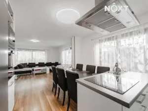 Prodej rodinného domu, Ostrava, Pustkovecká, 328 m2