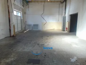 Pronájem výrobních prostor, Skuteč, Husova, 377 m2