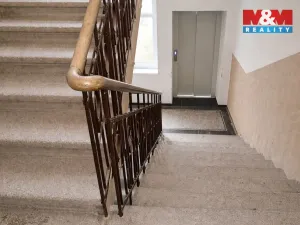 Prodej bytu 2+kk, Praha - Holešovice, V háji, 49 m2