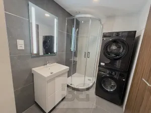 Pronájem bytu 1+kk, Praha - Hloubětín, Poděbradská, 37 m2