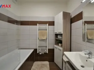 Pronájem bytu 2+kk, Olomouc, Janského, 72 m2