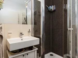 Prodej bytu 3+kk, Praha - Hlubočepy, Geologická, 64 m2