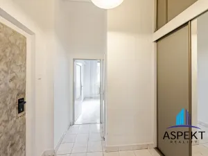 Pronájem bytu 3+1, Praha - Vinohrady, Londýnská, 105 m2