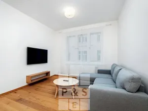 Pronájem bytu 2+kk, Praha - Vršovice, Krymská, 49 m2