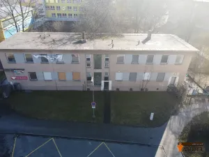 Prodej kanceláře, Havířov, Komunardů, 680 m2
