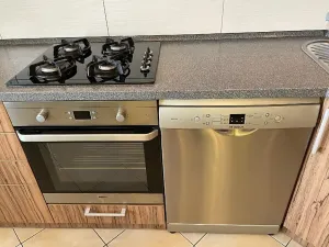 Prodej bytu 2+1, Pardubice, Palackého třída, 71 m2