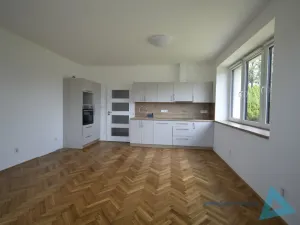 Pronájem bytu 1+kk, Nová Paka, Zahradní, 62 m2