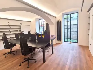 Prodej bytu 1+1, Praha - Smíchov, Janáčkovo nábřeží, 50 m2