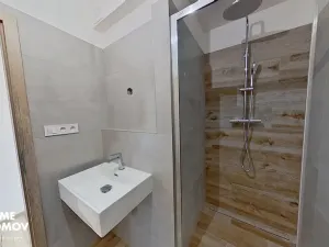 Pronájem bytu 4+1, Zlín, Ševcovská, 84 m2