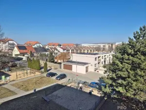 Prodej bytu 4+1, Hustopeče, U Větrolamu, 88 m2