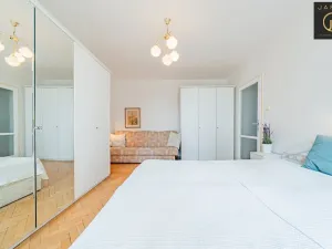 Prodej bytu 2+1, Plzeň - Doubravka, Ke Špitálskému lesu, 58 m2