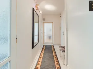 Prodej bytu 2+1, Plzeň - Doubravka, Ke Špitálskému lesu, 58 m2