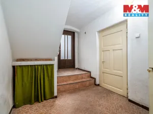 Prodej rodinného domu, Nové Město nad Metují - Krčín, 1. máje, 205 m2