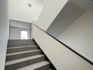 Pronájem bytu 1+kk, Praha - Vinohrady, Radhošťská, 36 m2