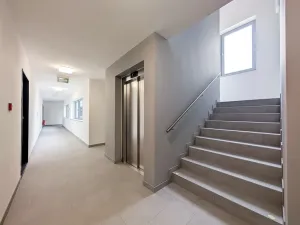 Pronájem bytu 1+kk, Mladá Boleslav, Nad Červenkou, 35 m2