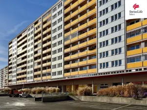 Pronájem obchodního prostoru, Hradec Králové, třída Edvarda Beneše, 47 m2