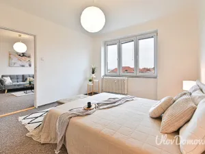 Prodej bytu 2+1, Praha - Dejvice, Šárecká, 56 m2