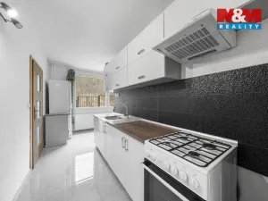 Prodej bytu 3+1, Ústí nad Labem - Mojžíř, Picassova, 78 m2