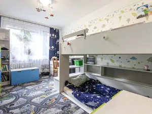 Prodej bytu 3+1, Praha - Petrovice, Jakobiho, 70 m2