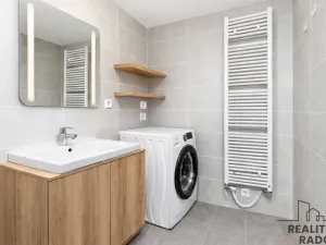 Prodej bytu 1+kk, Praha, Smržových, 30 m2