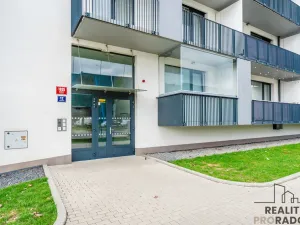 Prodej bytu 1+kk, Praha, Smržových, 30 m2